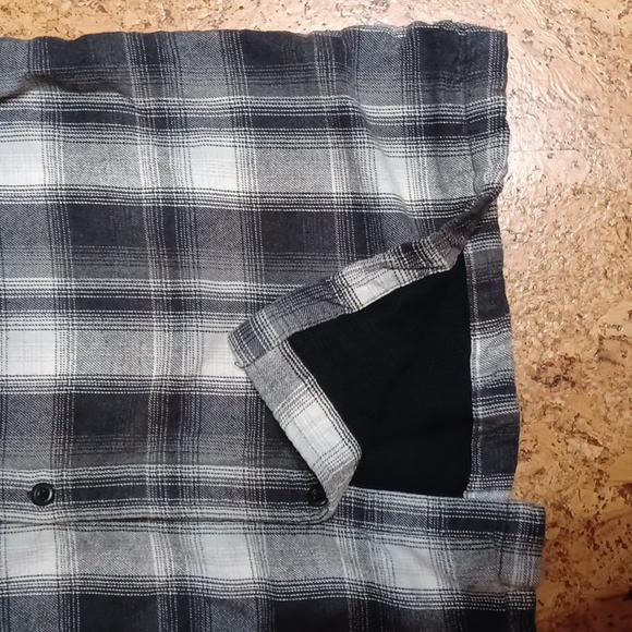 Prana Men's M Gray/Black/White Plaid Thermal Lined Button Shirt Jacket - Picture 4 of 8